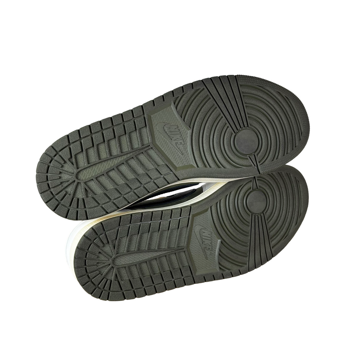 Used Travis AJ1 Medium Olive - Sz 11