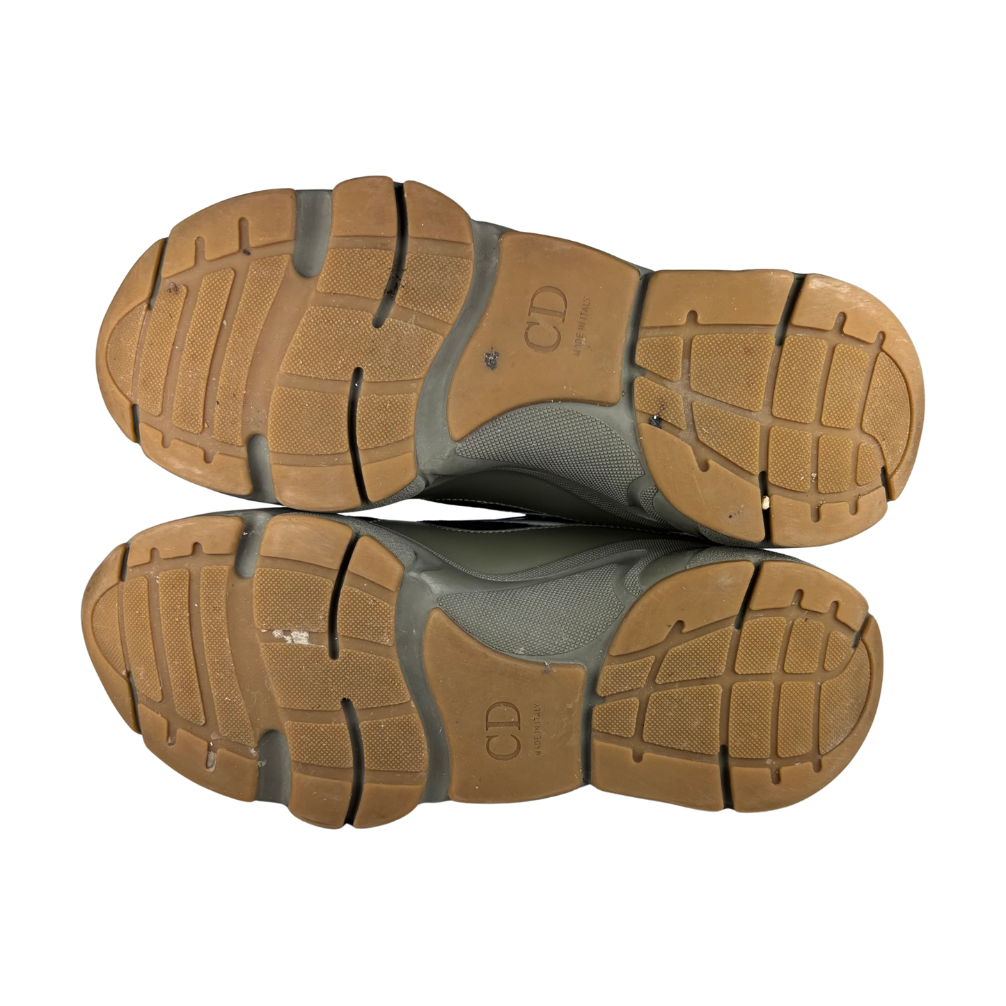 Used Dior B22 Clay - Sz 8
