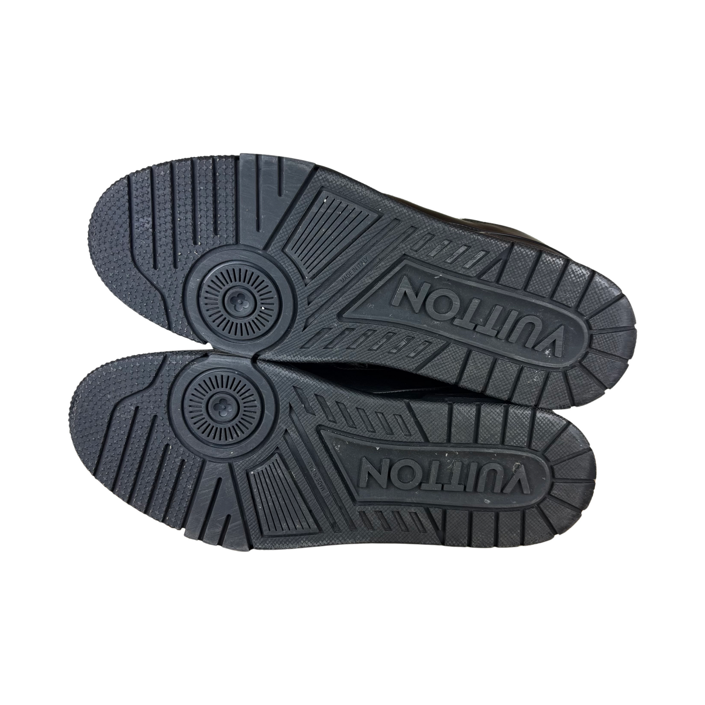 Used LV Trainer Black - Sz 9.5