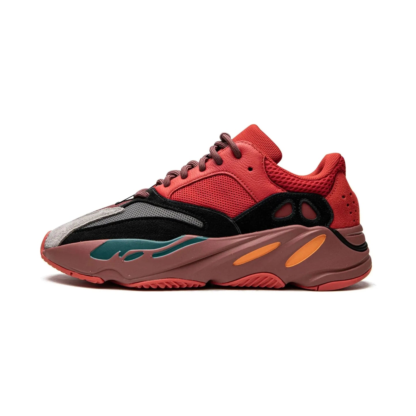 Yeezy 700 - Hi-Res Red