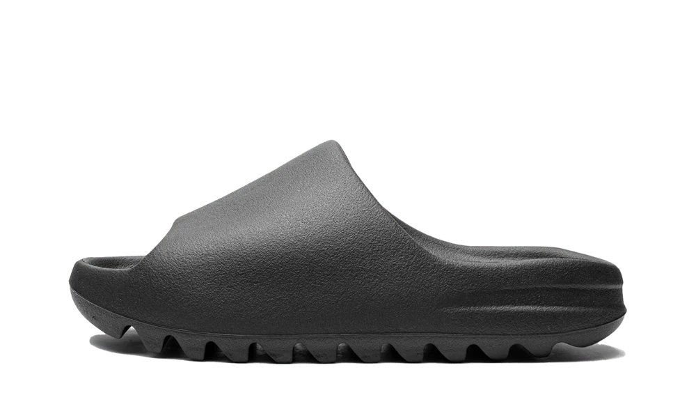 Yeezy Slide Onyx - Sz 4