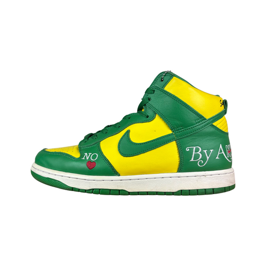 Used Nike SB Dunk x Supreme Brazil - Sz 9.5
