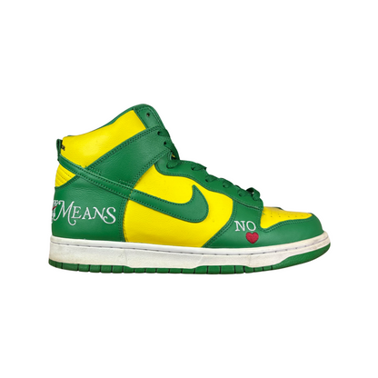 Used Nike SB Dunk x Supreme Brazil - Sz 9.5