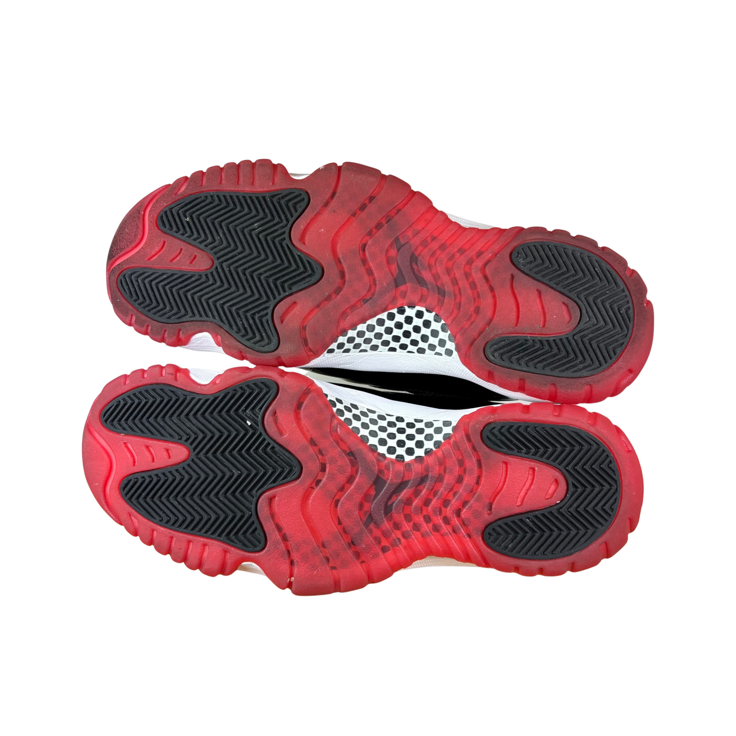 Used Jordan Bred 11 - Sz 9