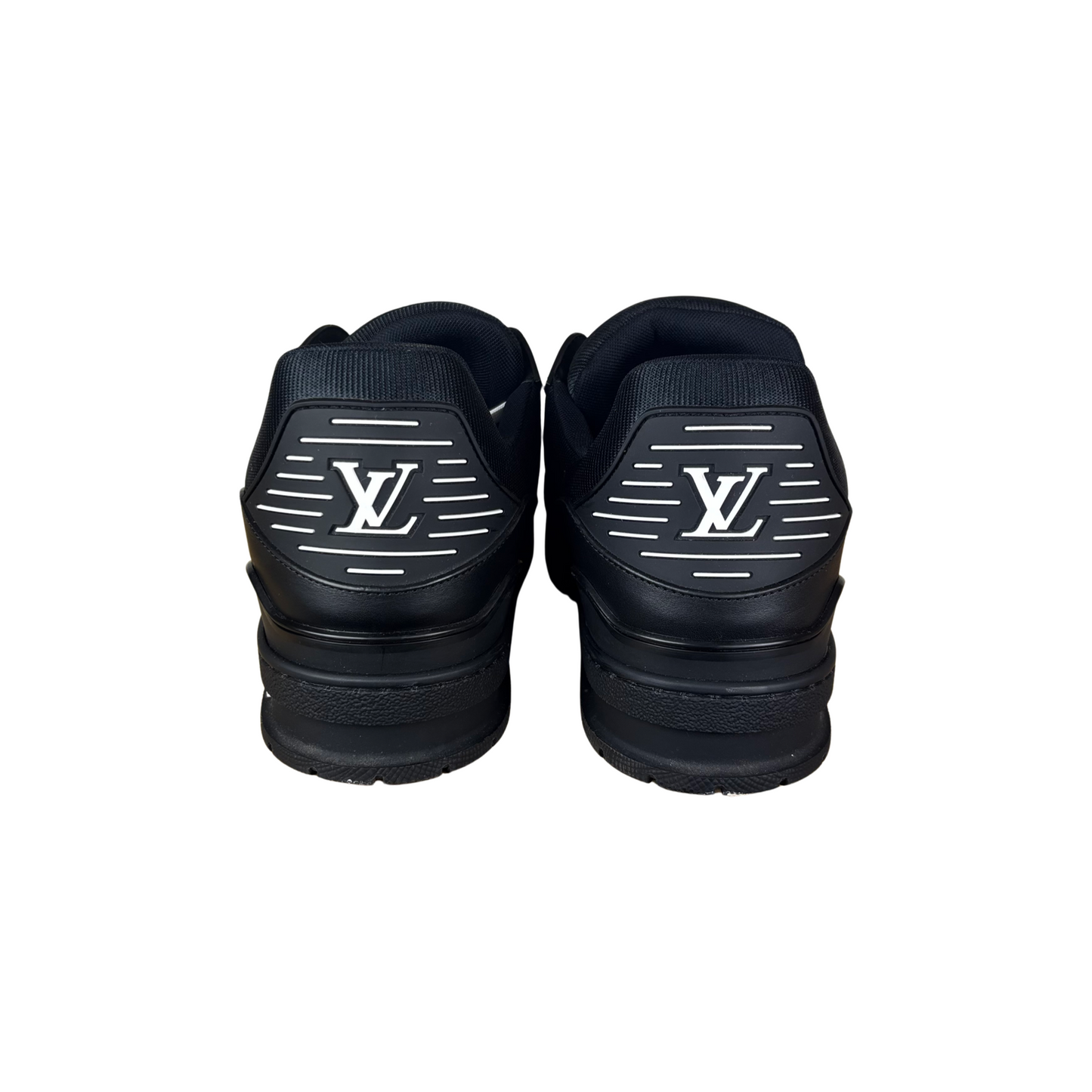 Used LV Trainer Black - Sz 9.5