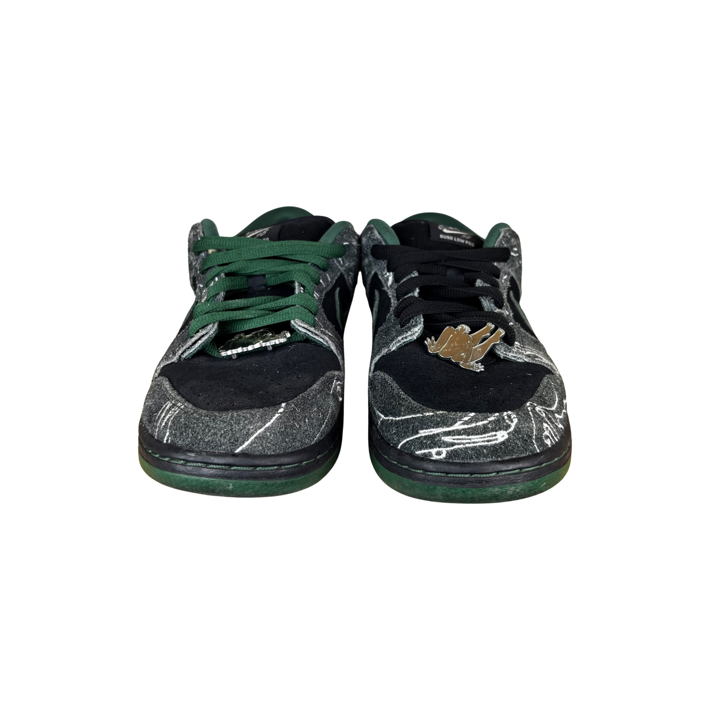 Used Nike SB Dunk Low There Skateboards - Sz 9