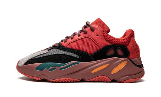 Yeezy 700 - Hi-Res Red