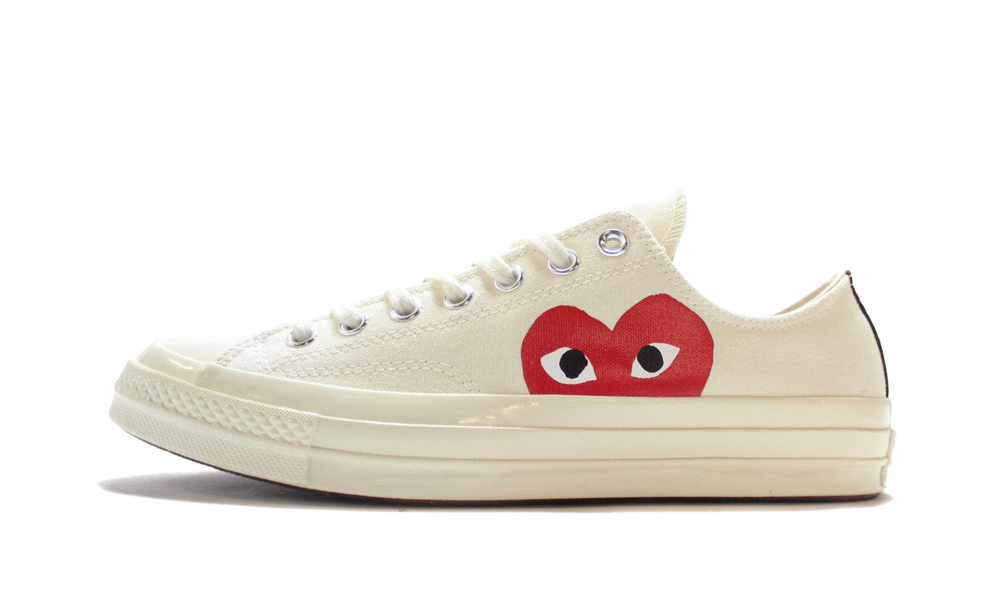 CDG Converse low Half Heart