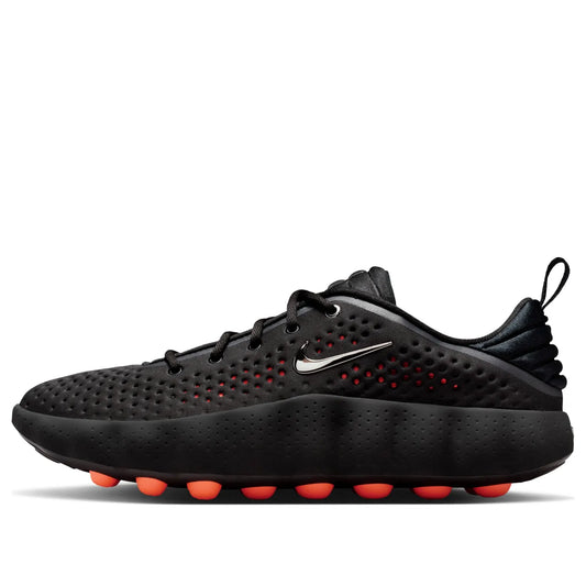 W Nike Mind 002 Black Hyper Crimson